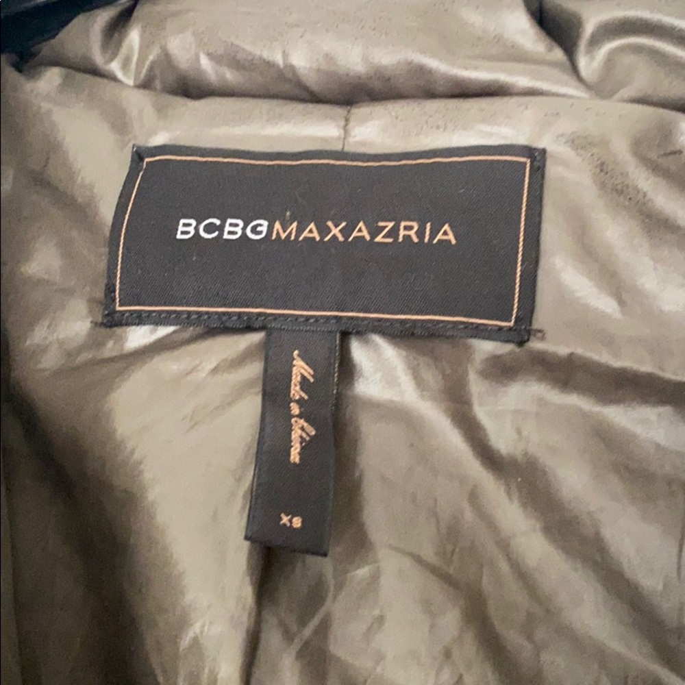 BCBG Short winter jacket - Picture 2 of 3